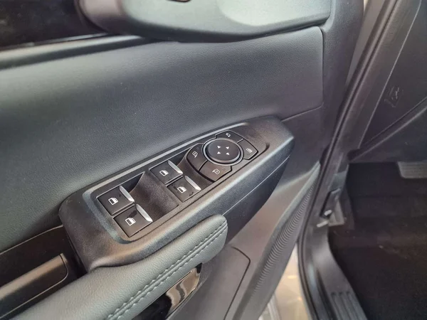 Ford Ranger — foto 15 van 16