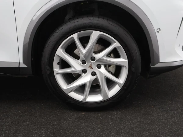 CUPRA Formentor (2024) — foto 28 van 33