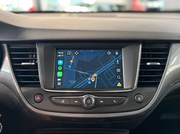 Opel Crossland (2023) — foto 3 van 16