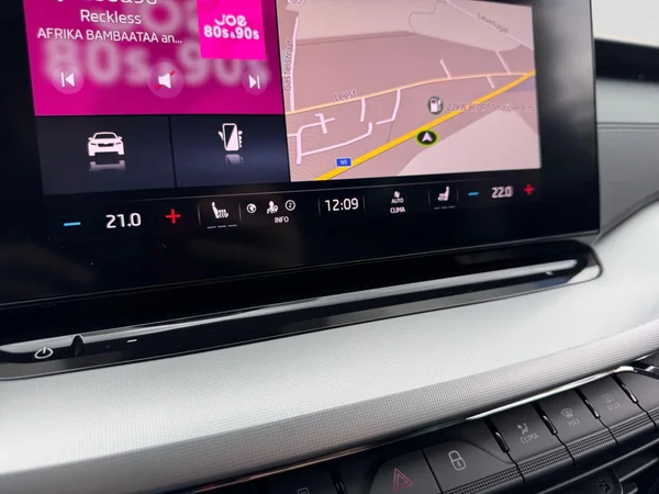 SKODA Octavia SW (2023) — foto 13 van 13