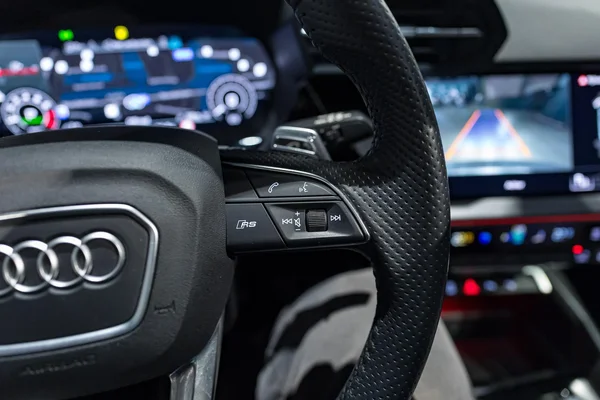 Audi RS3 (2022) — foto 31 van 52