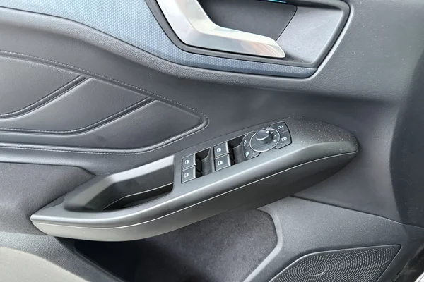 Ford Focus SW Active (2025) — foto 8 van 25