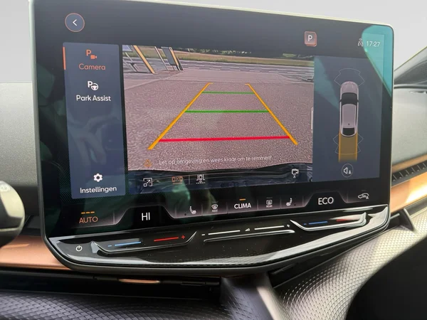 CUPRA Tavascan (2025) — foto 4 van 15