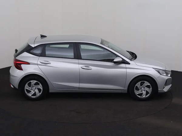 HYUNDAI i20 (2022) — foto 21 van 25