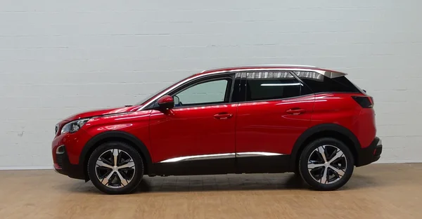 Peugeot 3008 (2018) — foto 22 van 24