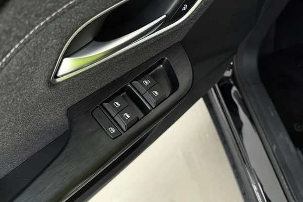MG ZS Hybrid+ (HEV) (2026) — foto 8 van 16