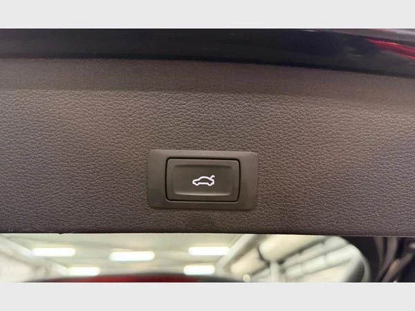 Audi Q2 (2023) — foto 16 van 26