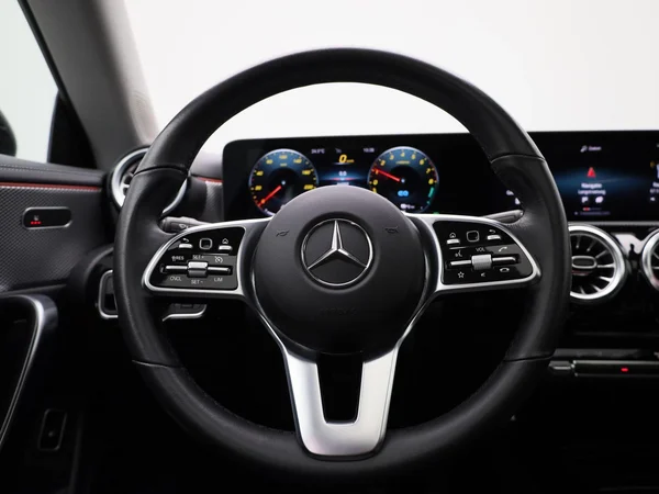Mercedes-Benz CLA (2022) — foto 51 van 53