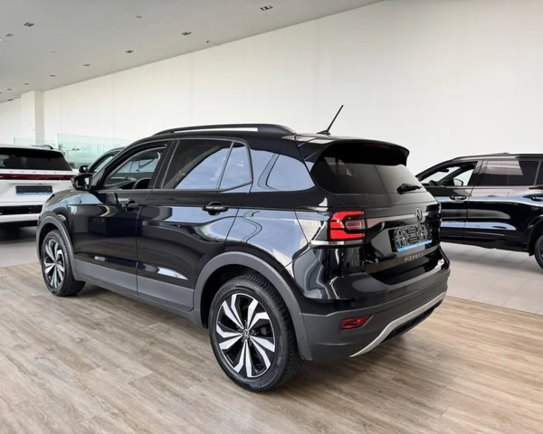 Volkswagen T-Cross (2022) — foto 2 van 30