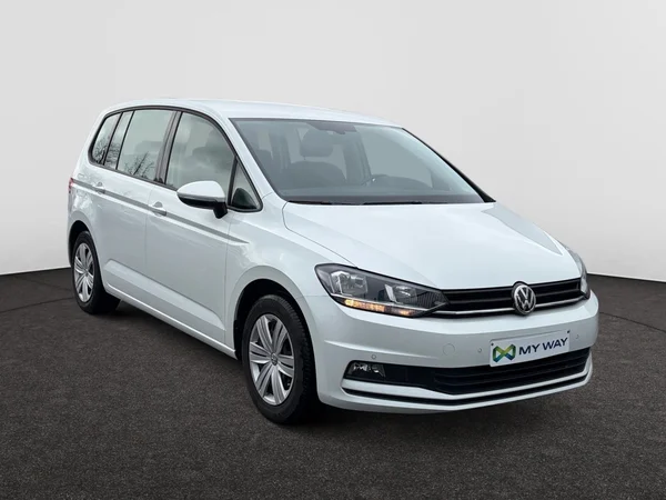 VOLKSWAGEN Touran (2018) — foto 6 van 11