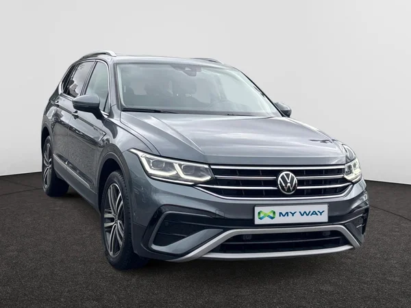 VOLKSWAGEN Tiguan Allspace Dsl (2022) — foto 18 van 20