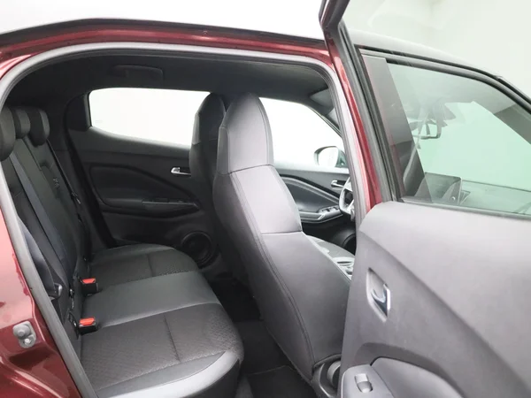 Nissan Juke (2023) — foto 31 van 42