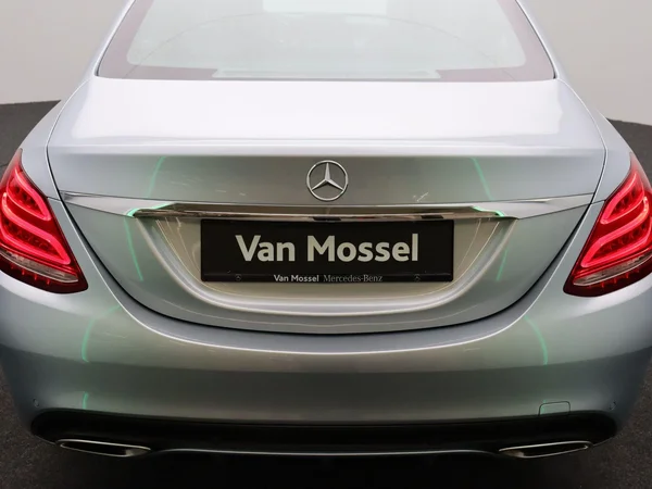 Mercedes-Benz C-Klasse (2016) — foto 17 van 29
