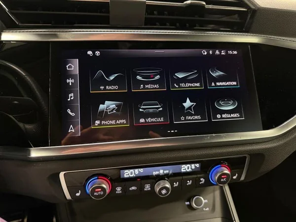 AUDI Q3 (2023) — foto 8 van 29