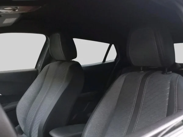 Peugeot 2008 (2025) — foto 2 van 17