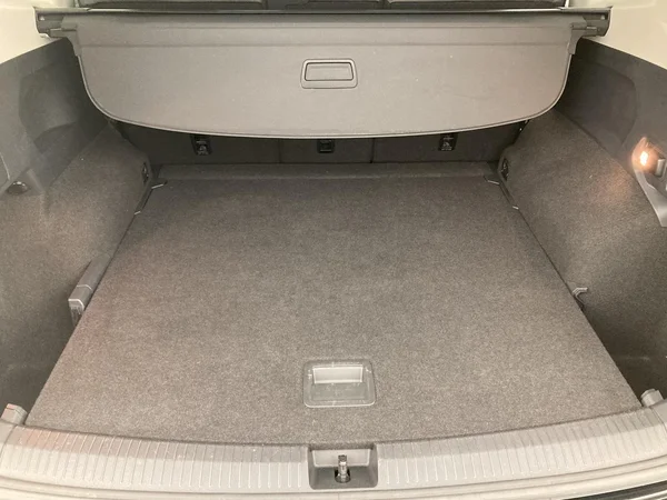VOLKSWAGEN Tiguan Allspace (2021) — foto 26 van 36