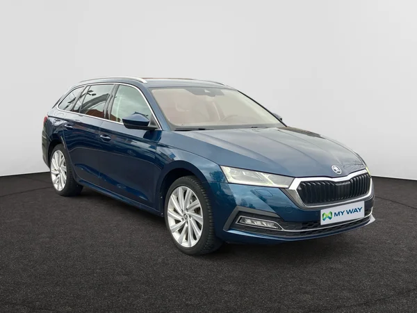 SKODA Octavia Combi PHEV (2021) — foto 25 van 26