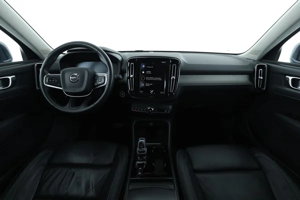 Volvo XC40 (2022) — foto 3 van 16