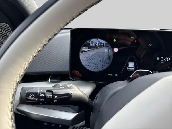 Kia EV4 (2025) — foto 6 van 30