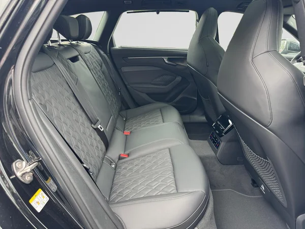 AUDI A6 Avant (2026) — foto 10 van 24