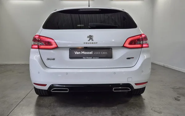 Peugeot 308 (2021) — foto 22 van 24