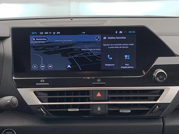 Citroen C4 (2025) — foto 10 van 28