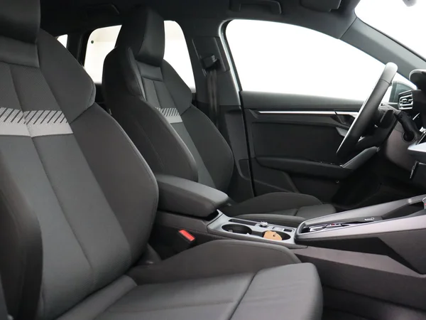 AUDI A3 Sportback (2025) — foto 18 van 18