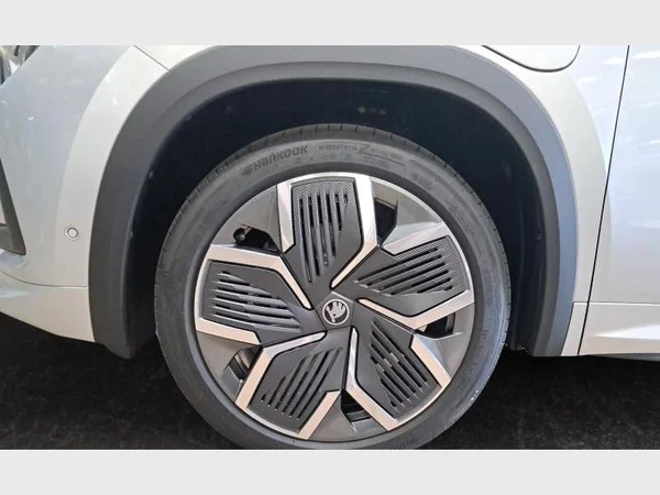 Skoda Kodiaq PHEV (2025) — foto 6 van 27