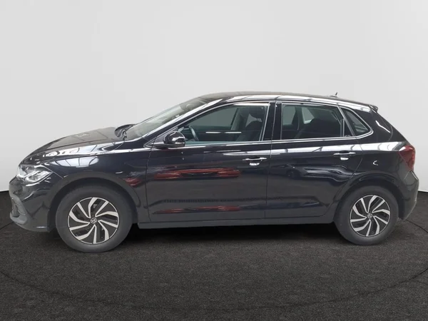 VOLKSWAGEN Polo (2024) — foto 12 van 23