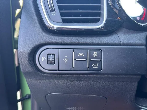 KIA XCeed (2024) — foto 20 van 31