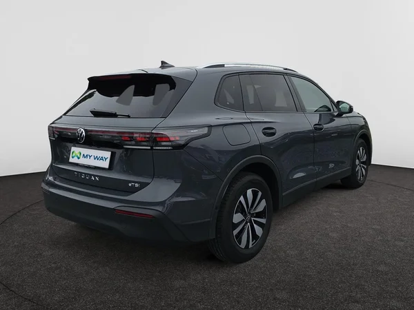 VOLKSWAGEN Tiguan (2026) — foto 18 van 22