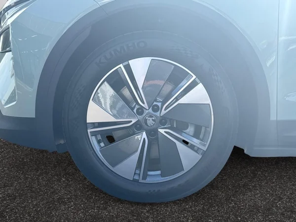 SKODA Elroq (2026) — foto 19 van 20