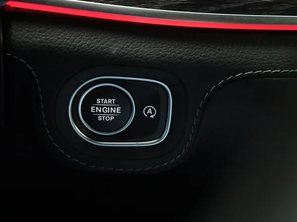 Mercedes-Benz GLE (2025) — foto 19 van 66