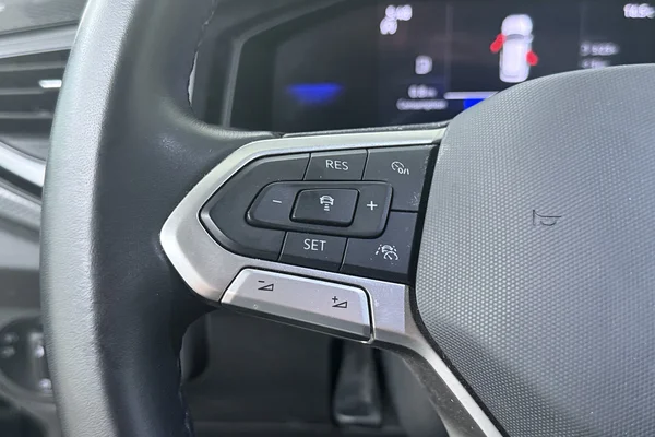 Volkswagen Taigo (2025) — foto 6 van 23