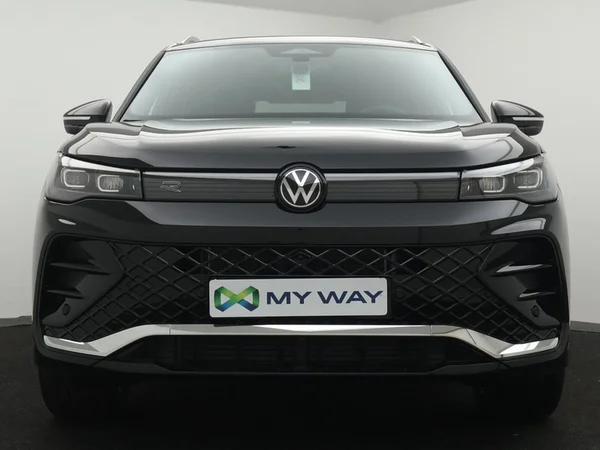 VOLKSWAGEN Tiguan (2026) — foto 17 van 24
