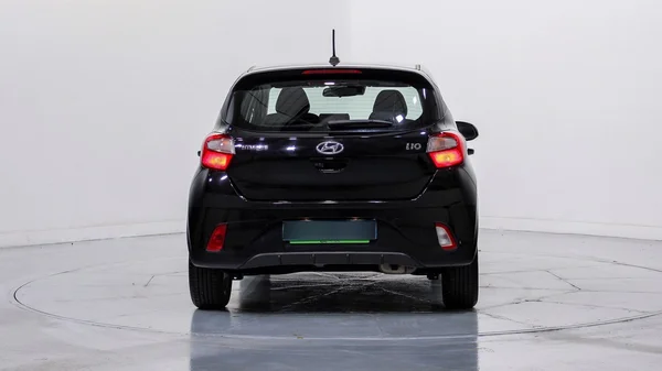 Hyundai i10 (2023) — foto 34 van 51