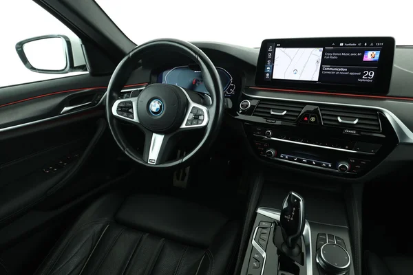 BMW 5-serie (2022) — foto 4 van 16