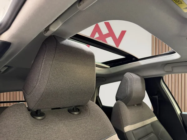 Citroen C4 (2023) — foto 24 van 31