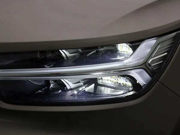 Volvo XC40 (2021) — foto 6 van 42