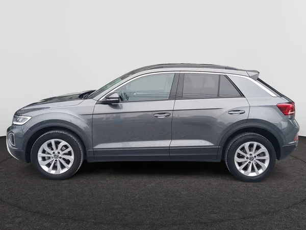 VOLKSWAGEN T-Roc (2025) — foto 11 van 20