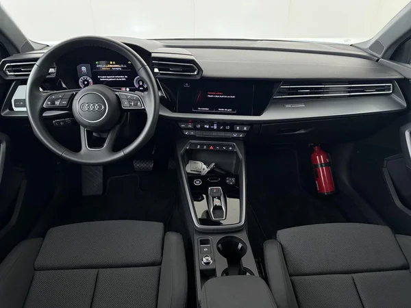 AUDI A3 Sportback (2025) — foto 13 van 18