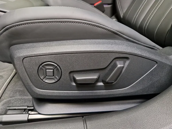 AUDI A6 Avant (2025) — foto 14 van 21