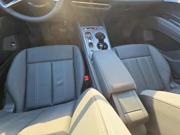 AUDI Q4 e-tron (2026) — foto 3 van 24