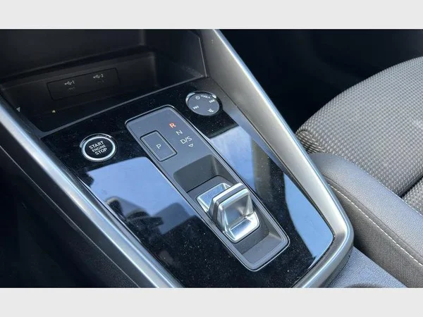 Audi A3 Sedan (2023) — foto 21 van 28