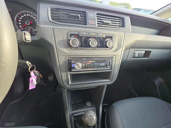 VOLKSWAGEN Caddy Maxi Dsl (2020) — foto 5 van 24