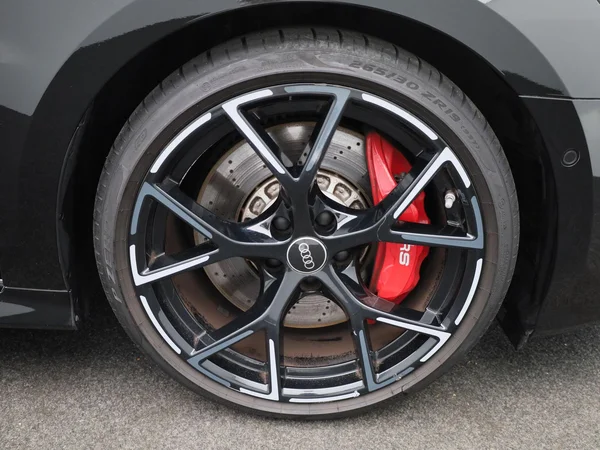 Audi RS3 (2024) — foto 9 van 65