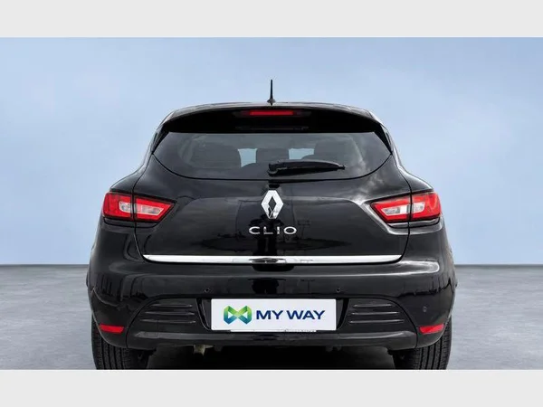 Renault Clio IV Phase II (2017) — foto 19 van 24