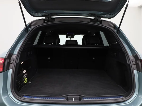 Mercedes-Benz GLC (2025) — foto 5 van 49
