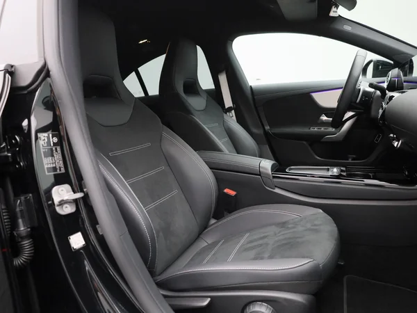 Mercedes-Benz CLA (2025) — foto 28 van 40