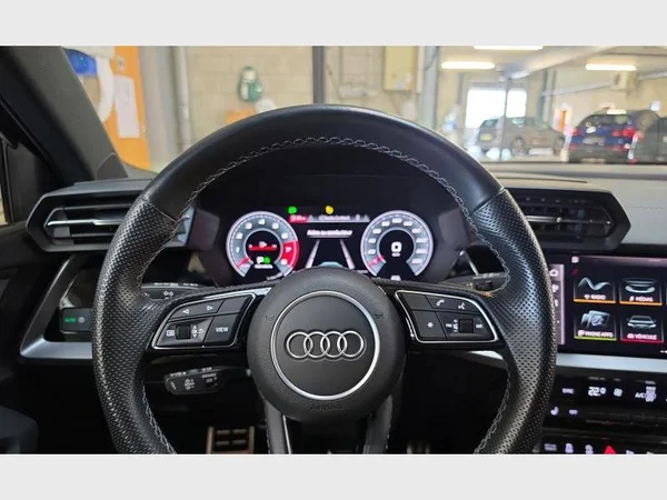 AUDI S3 Sportback (2023) — foto 20 van 36